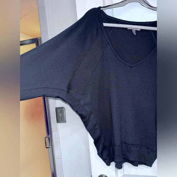 Free People Santa Clara Thermal Top Black XS oversized 30% off w like - Picture 4 of 9